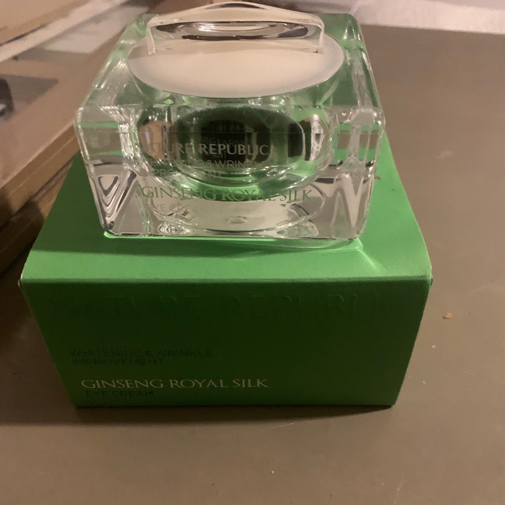 Nature republic finding royal silk